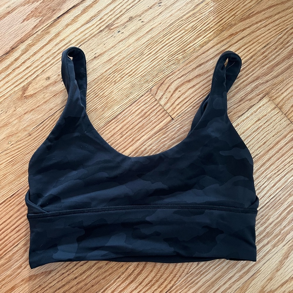 Lululemon Align Reversible Bra Light Support Size 4 - Picture 9 of 11